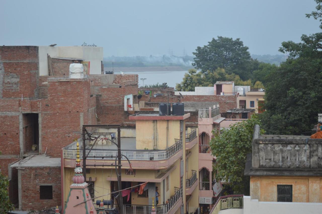 Azure Family Paying Guest House Varanasi Exterior photo